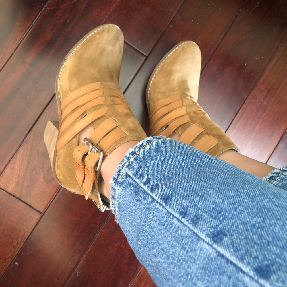 Dolce Vita bootie